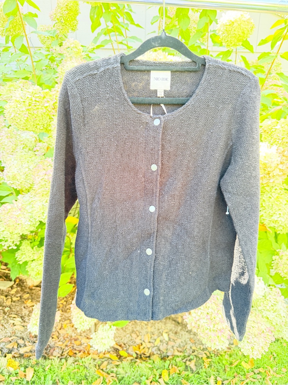 NIC+ZOE charcoal gray button-front knit cardigan